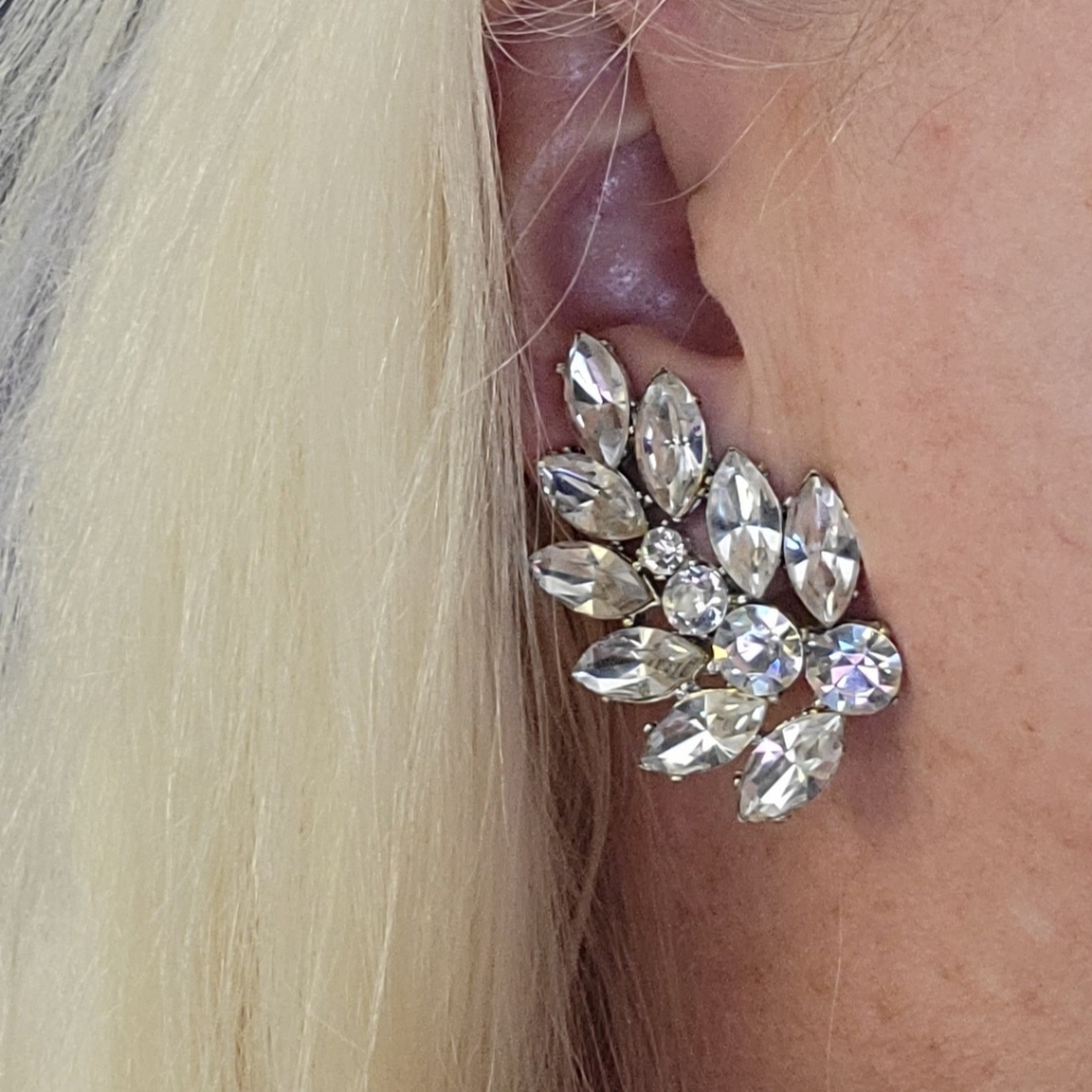 Leaf Shaped Rhinestone Clip Earrings - image 2